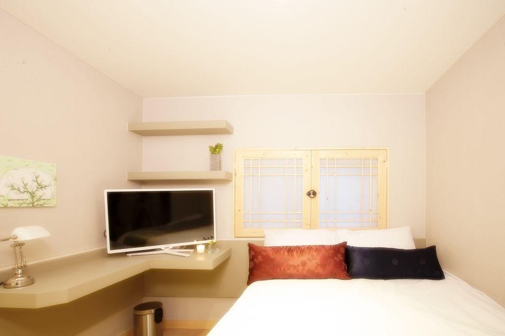 Bodeum Guesthouse Seoul Tower Exterior photo